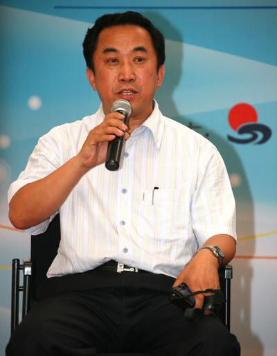 C:\Users\efa\屈岚工作文档\十届大学生影展图片\200997194932_64143.jpg C:\Users\efa\屈岚工作文档\十届大学生影展图片\200997194932_64143.jpg
